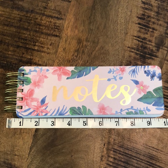 NWT Cynthia Rowley small trays and spiral notepad - Picture 2 of 3